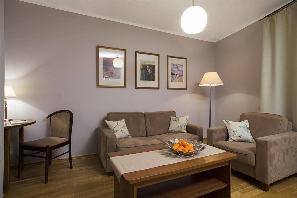 Apartamenty Mokotow Tww Варшава Екстериор снимка