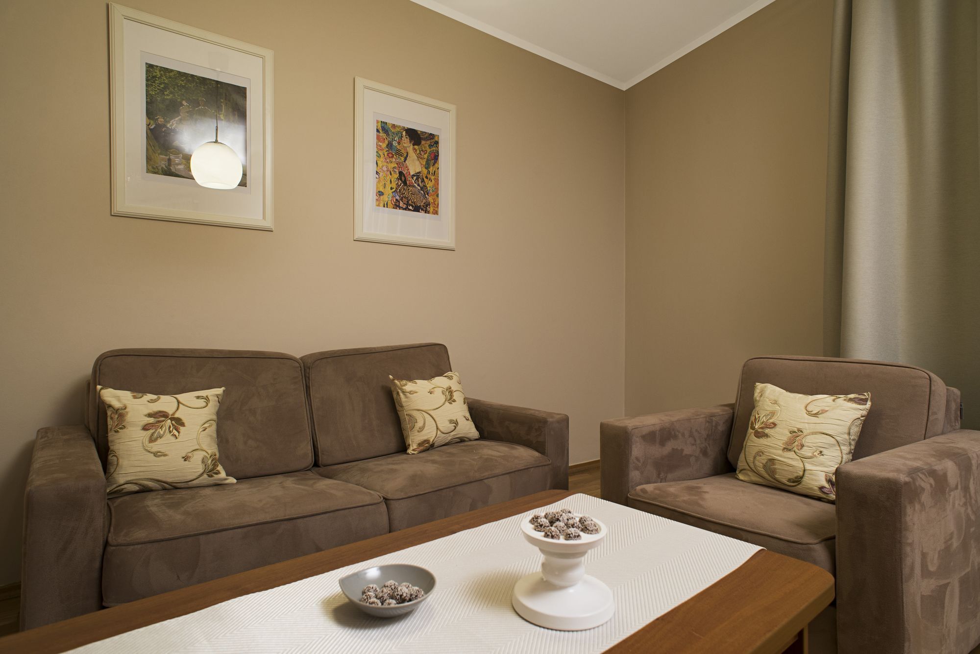 Apartamenty Mokotow Tww Варшава Екстериор снимка